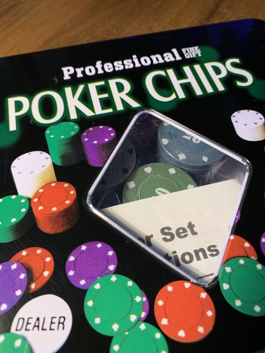 Poker chips покер гра