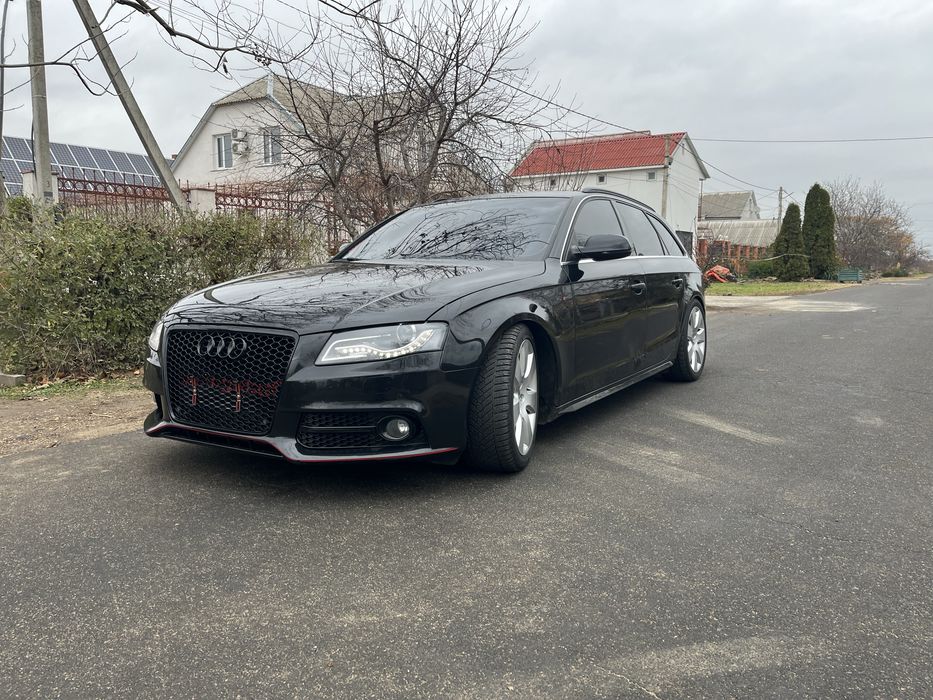 Audi a4b8 s-line
