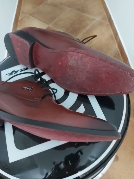 vendo par de sapatos cavalinho