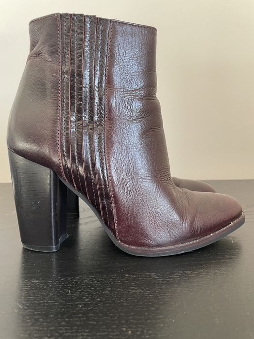 Botins bordeaux Zara