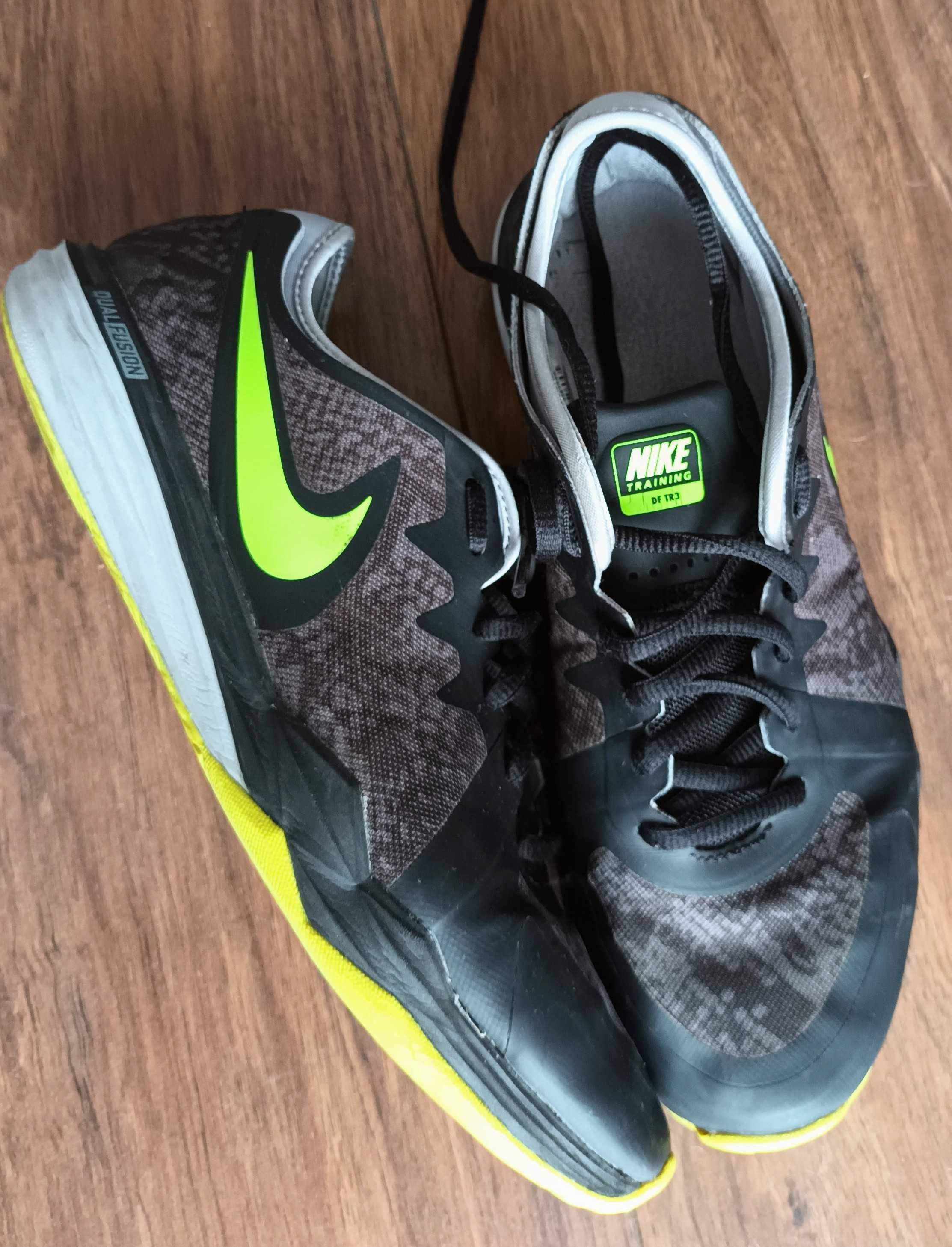 Nike DF-TR3 halowe r. 40 (25.5cm)