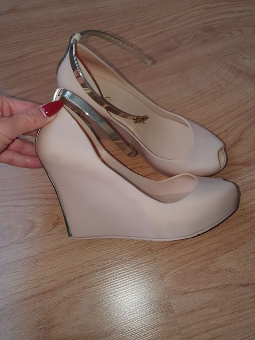 Różne damskie buty