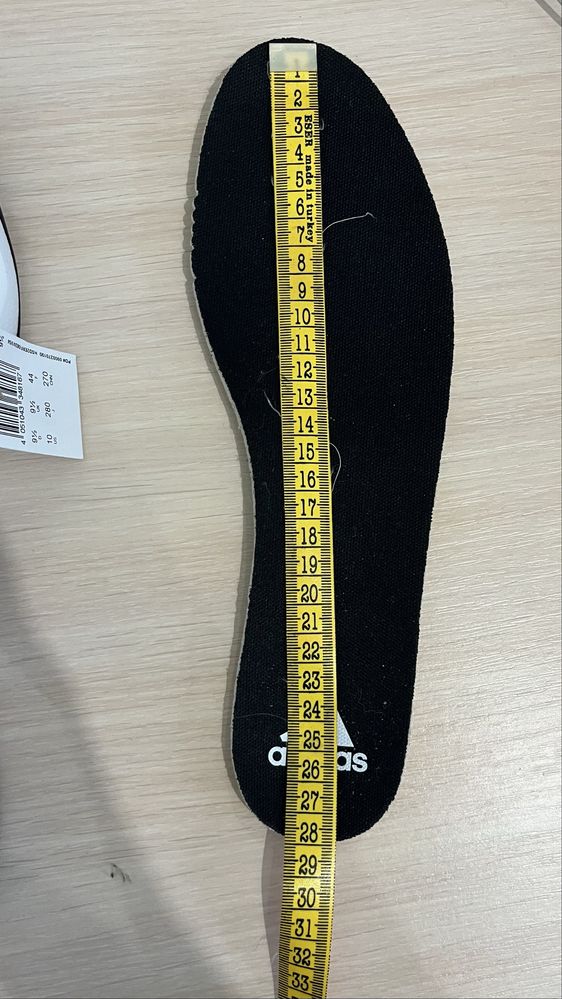 Чоловічі кросівки Adidas Strutter 44, 27,5 - 28 см
