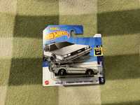 Hot Wheels Back to the Future DELOREAN