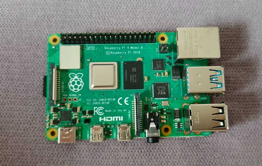 Raspberry Pi 4 Model B 2GB RAM