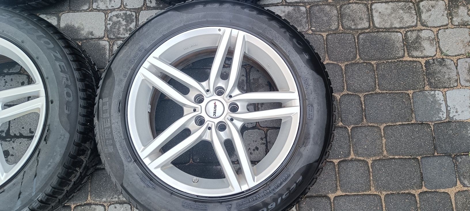 Felgi18 Alutec 5x112 VW Tiguan Audi Q5 opona zima 6mm 2019r kpl