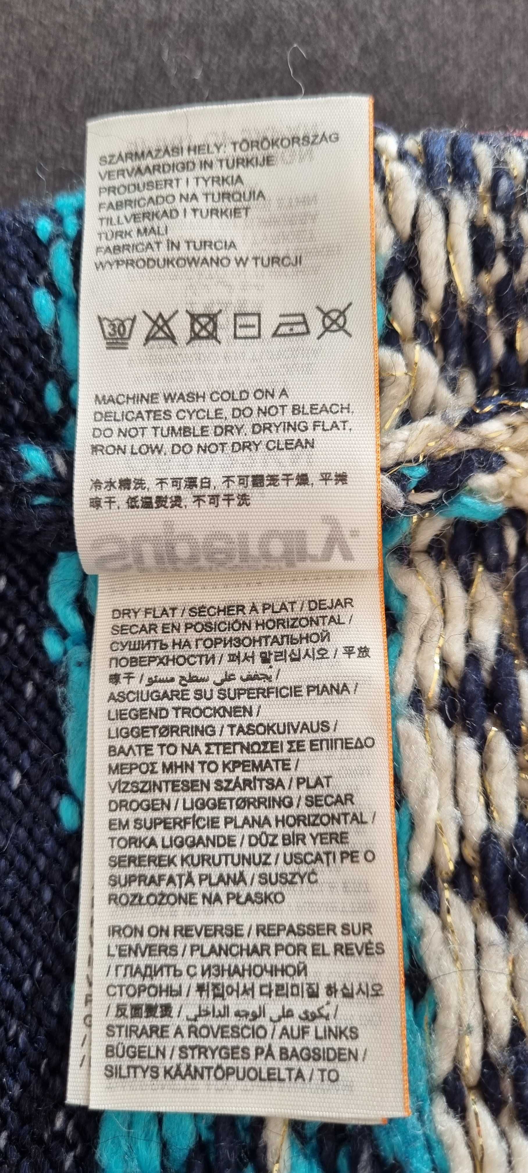 Sweter zimowy Superdry, rozm. M