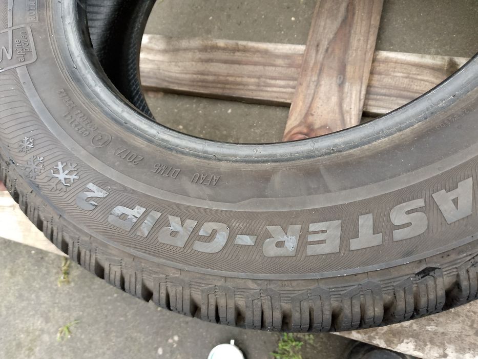 Opony zimowe 165/70/14