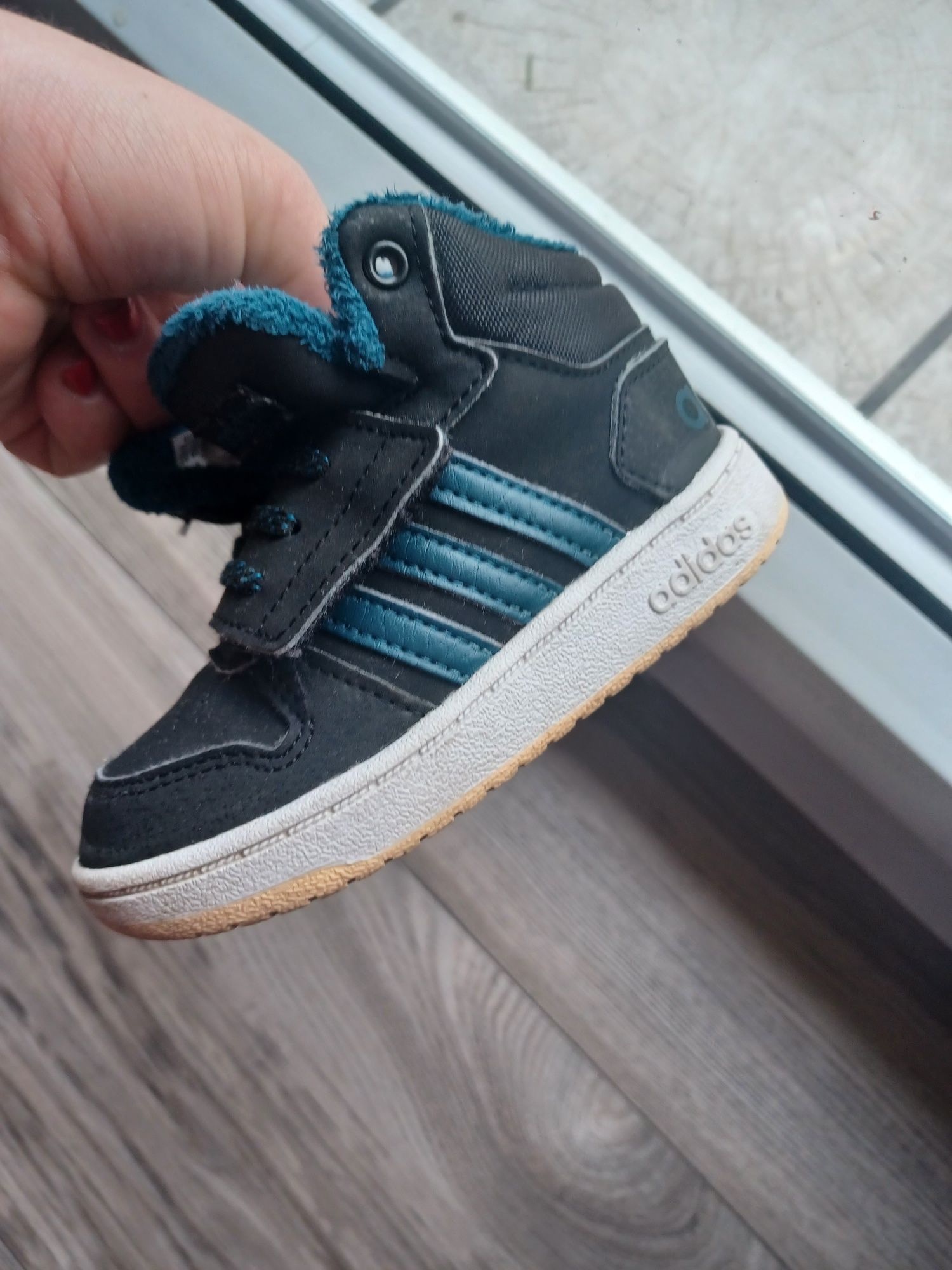 Adidasy chłopięce