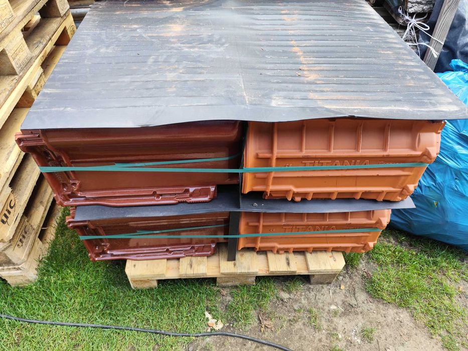 Dachówka ceramiczna