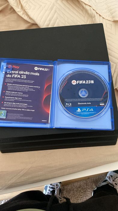 Jogo FIFA 2023 para PS4 em ótimo estado