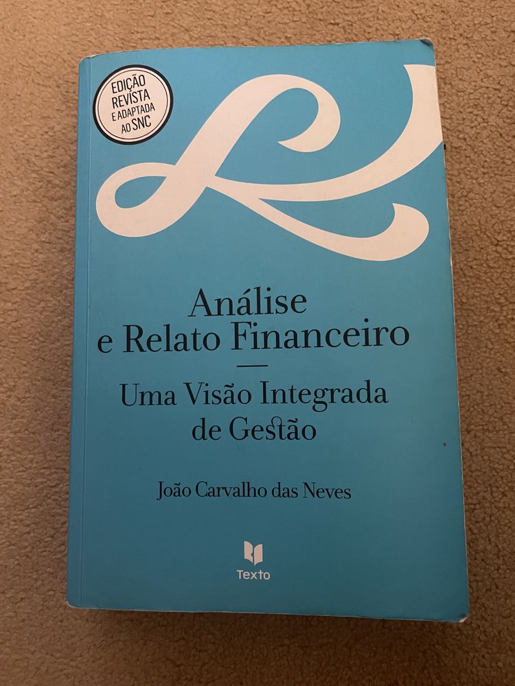 Análise e Relato Financeiro de João Carv