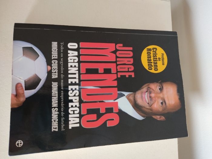 Jorge Mendes - O Agente Especial (portes incluídos)