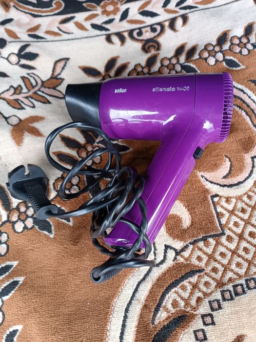 Продам фен Braun 1000w