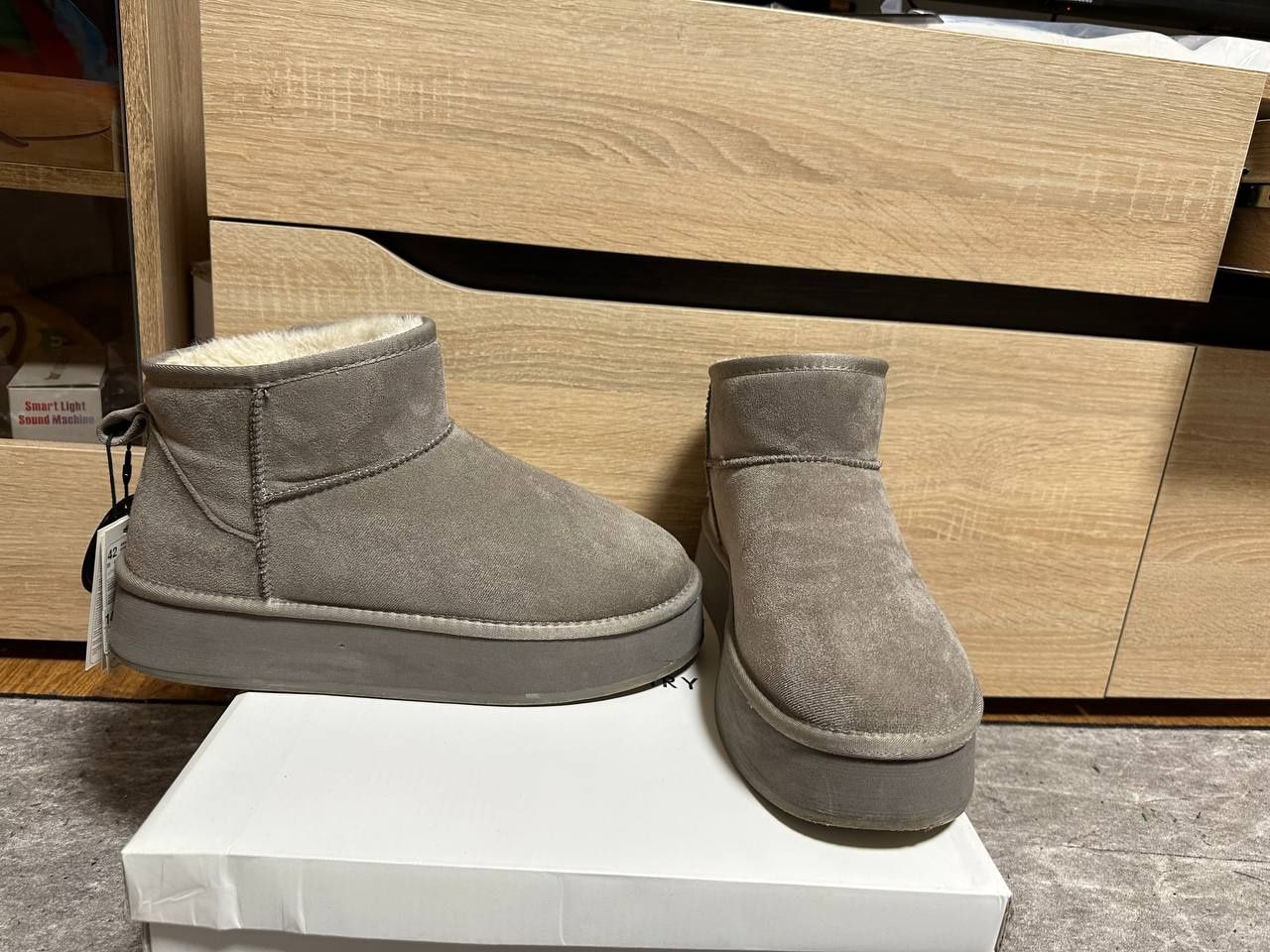 Сірі зимові уггі, UGG на платформі 42 розміру, серые угги
