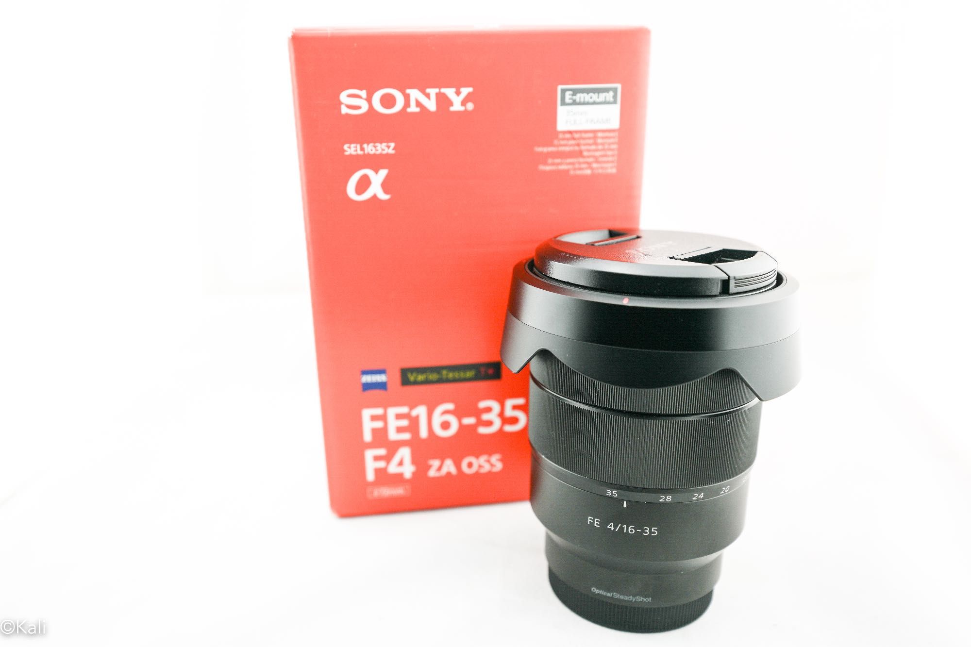 Obiektyw Sony SEL1635Z 16-35mm f/4 Carl Zeiss Vario-Tessar ZA OSS