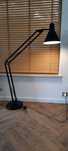 Lampa podłogowa do salonu, loft, metalowa