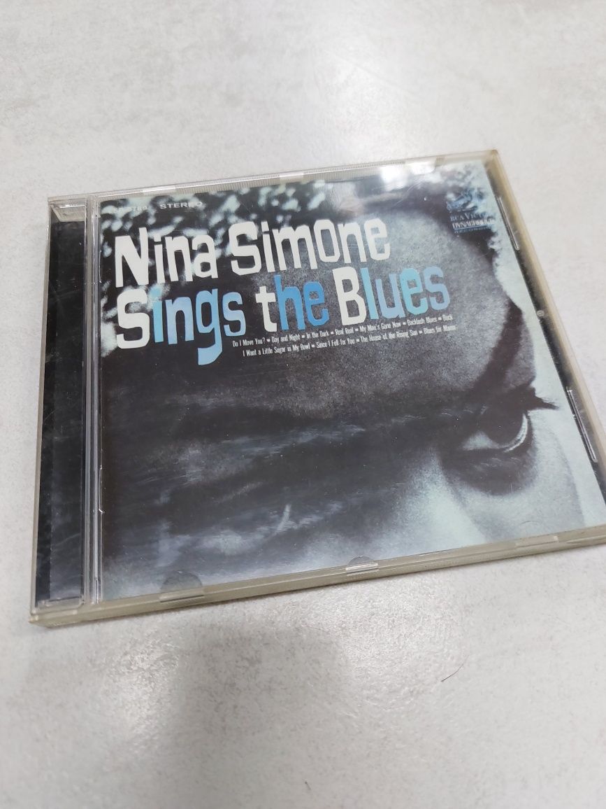 Nina Simone. Sings the blues. CD