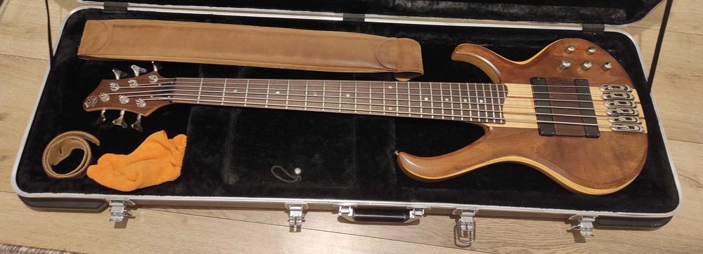 Ibanez BTB 626 - 6-cio strunowy bas