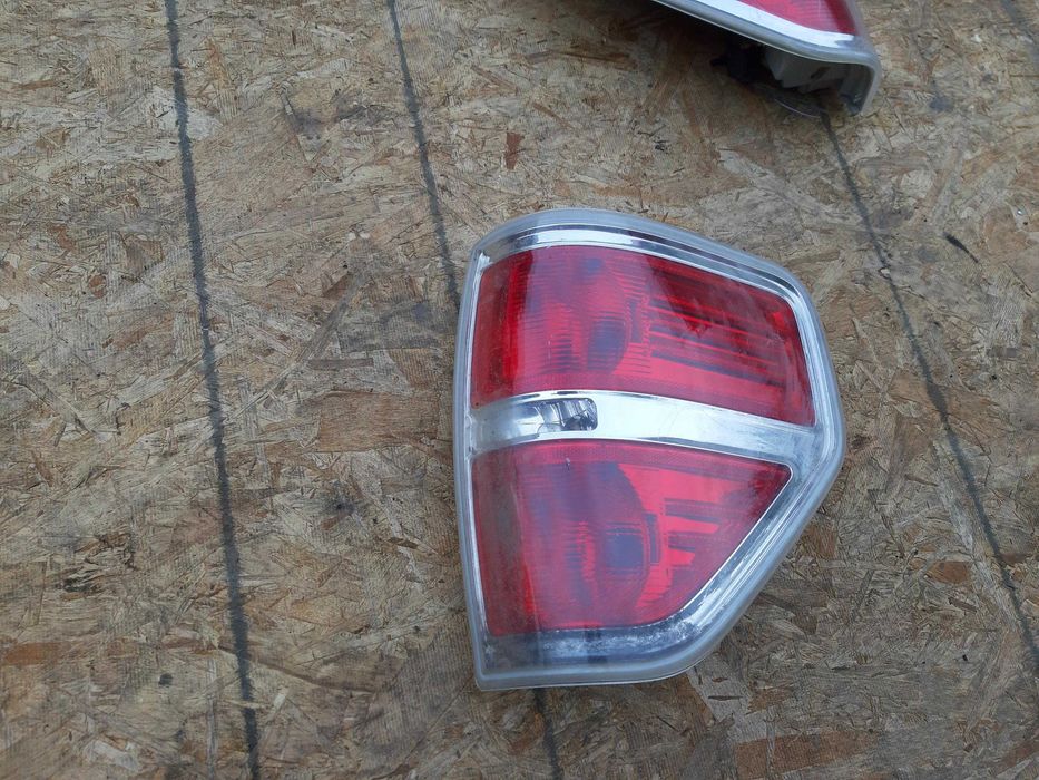 Lampa tylna Ford F 150 F150 mod 09-14r oryginał RH