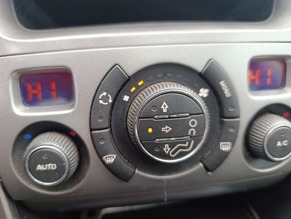 Peugeot 308sw 1.6 бенз 2008р.