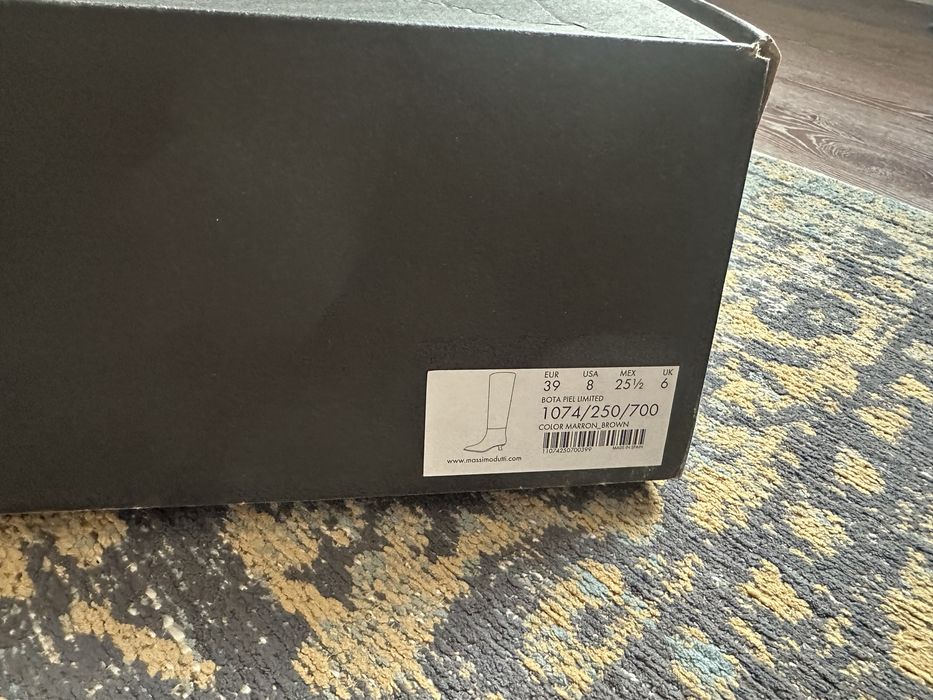 Продам сапоги Massimo Dutti