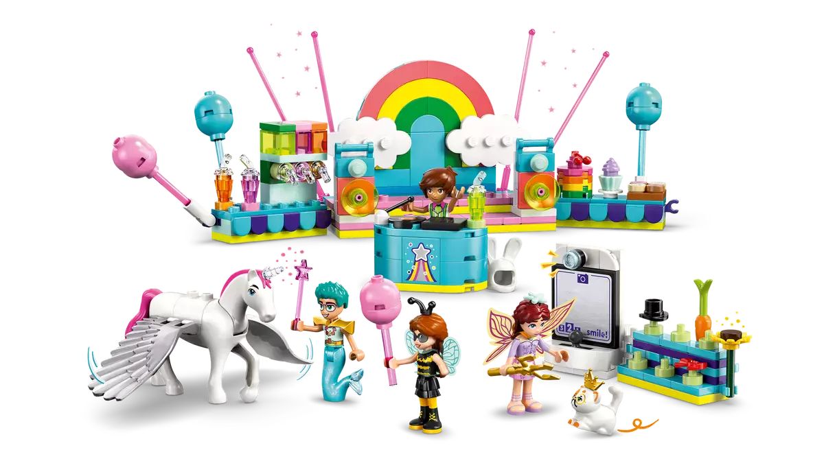 LEGO Friends Bal przebierańców z jednorożcem i wróżką 42661