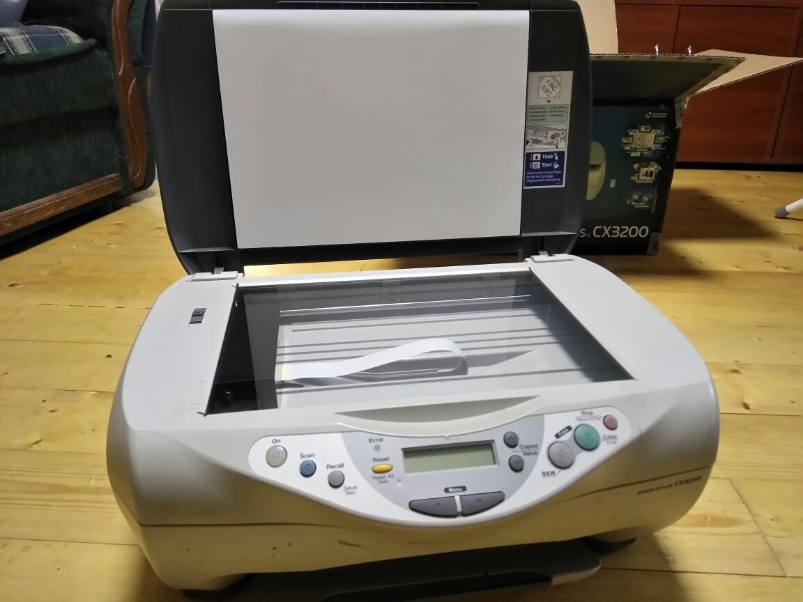 Принтер Epson Stylus cx3200 на запчастини