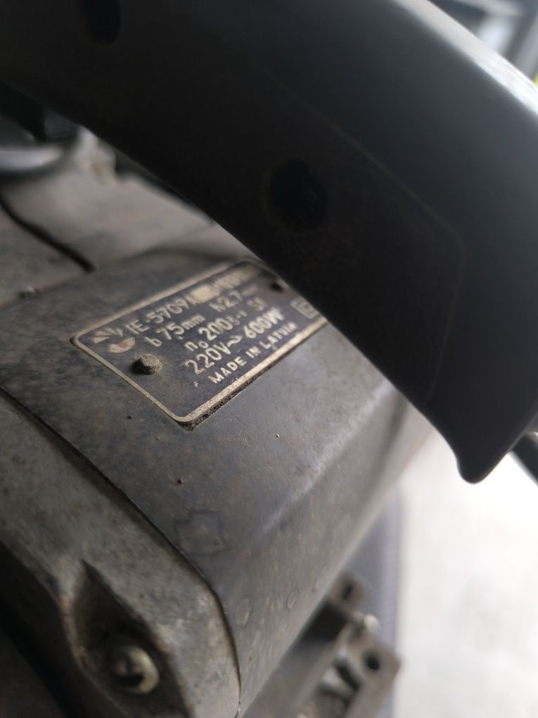 Strug , hebel elektryczny reczny