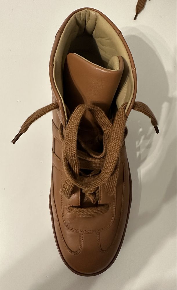 Caldado: Tenis/ bota Louis Viutton (Limite Edition)