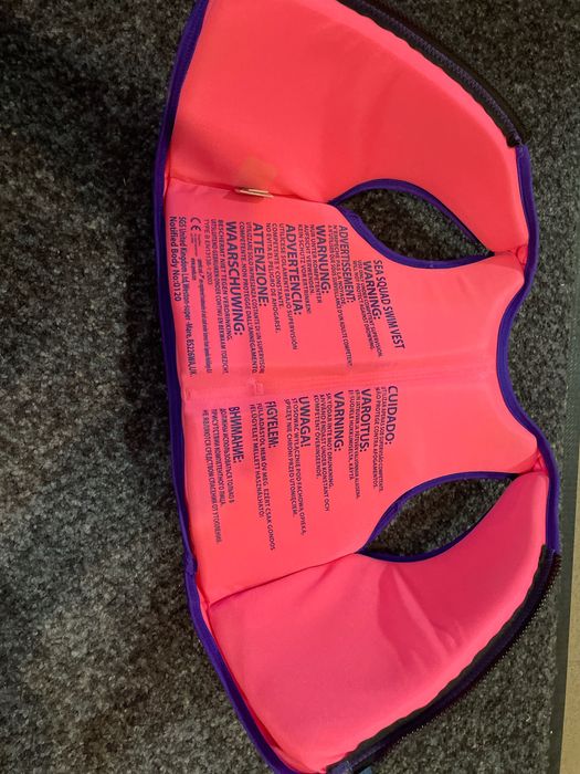 Kamizelka do pływania 15-18 kg