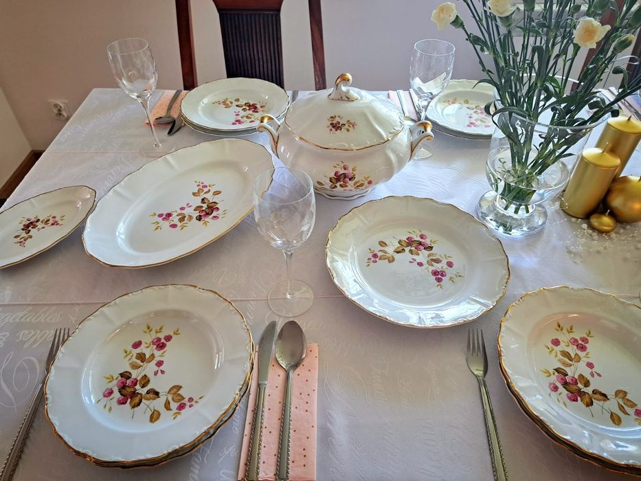 Porcelana francuska zestaw obiadowy