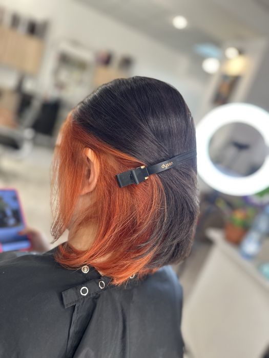 Перукарські послуги