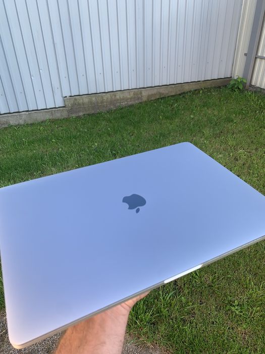 Macbook pro 15” 2017 512gb 16озу