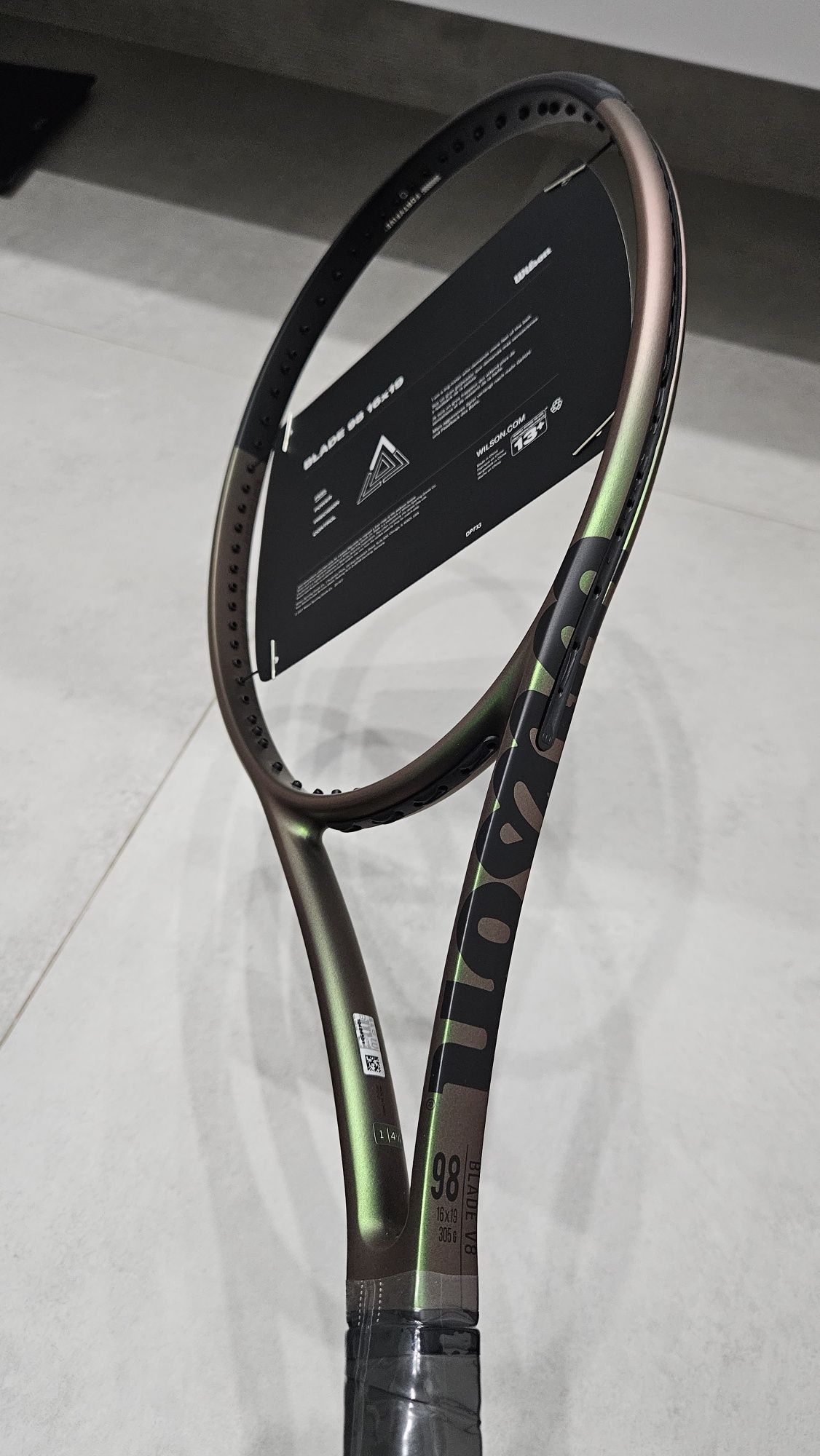 Rakieta tenisowa Wilson Blade 98 v8.0 305g/L1