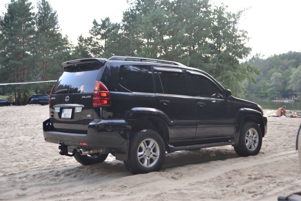 Лексус GX 470,2004 года,автомат,газ/бензин,в хорошем состоянии.