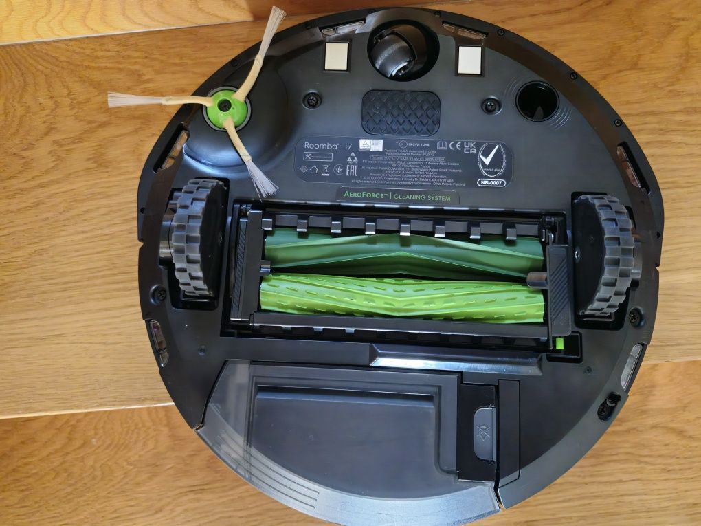 iRobot Roomba i7 (i7158)