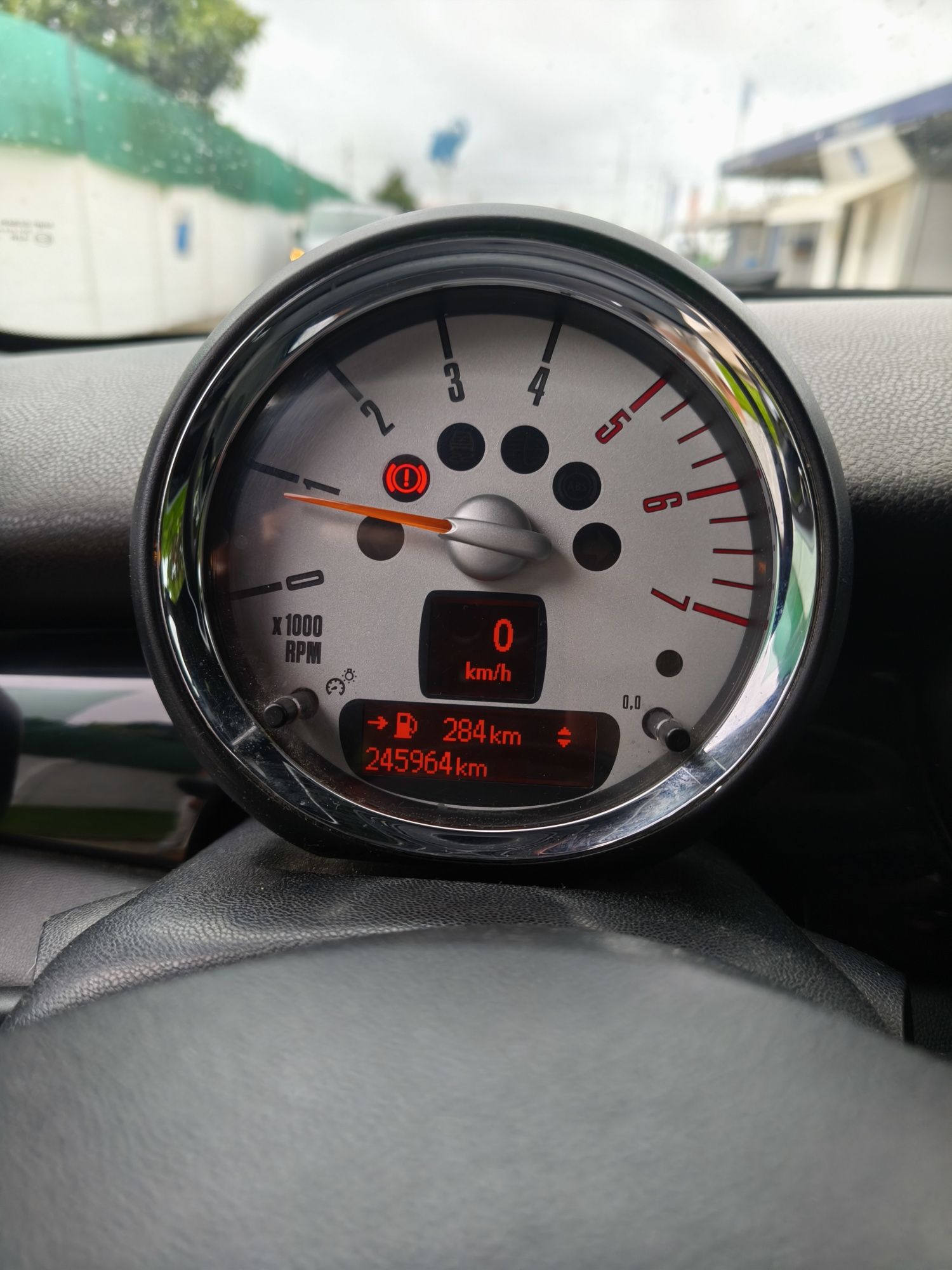 Mini Cooper D 1.6 -112cv