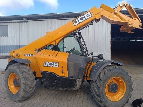 Ładowarka teleskopowa JCB