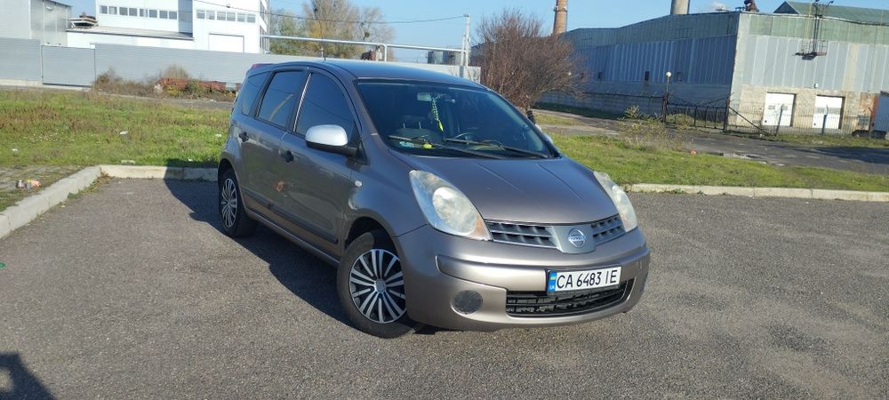 Продам автомобіль Nissan Note 2007 року