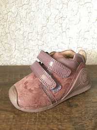 Демисезонные ботинки для девочки Garvalin