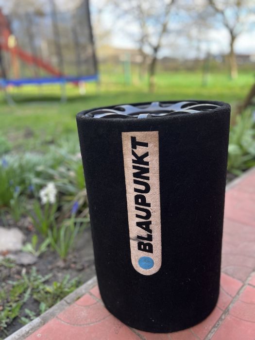 Caбвуфер  Blaupunkt GTt1200
BLAUPUNKT GTA280. 425w.