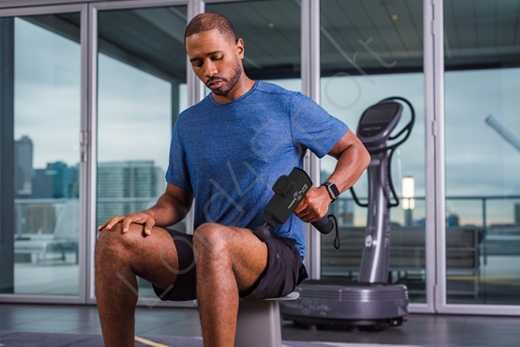 Masażer Power Plate PULSE MATTE BLACK