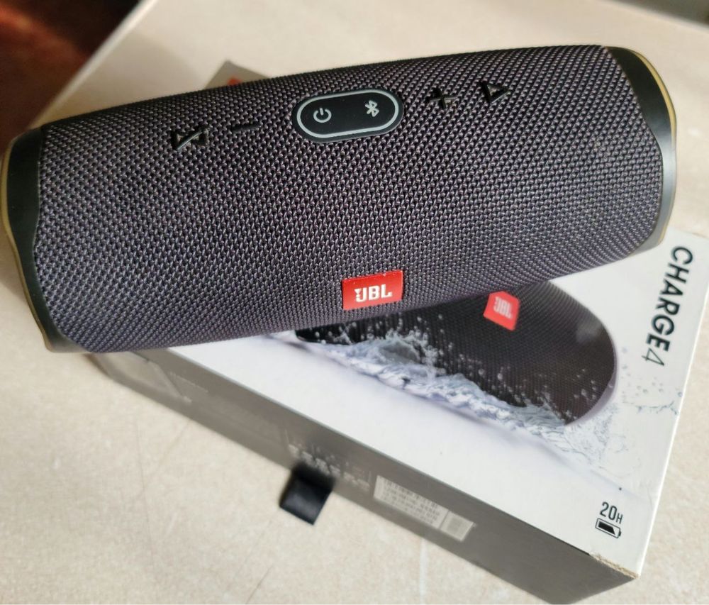 JBL Charge 4 Black