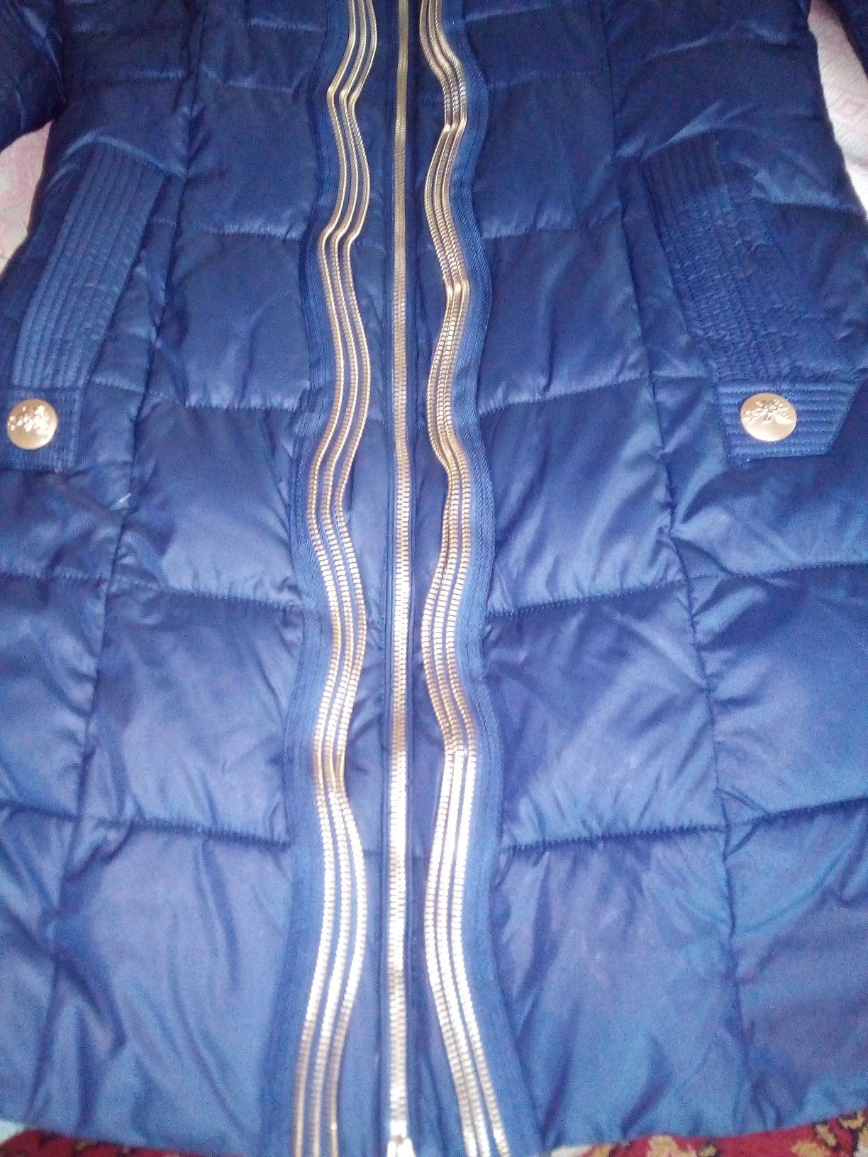 Продаю ЗИМОВУ куртку DIBU розмір S, темно-синя.