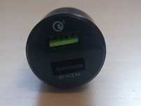 Ładowarka samochodowa 2xUSB (Posiada FAST/QUICK CHARGE)