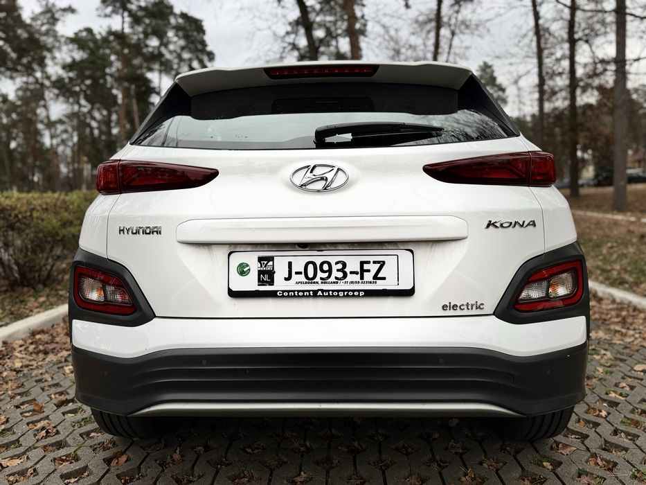 Hyundai KONA elektric  64 kWt 2020 рік
