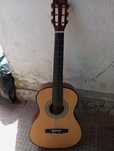 Guitarra criança adulto