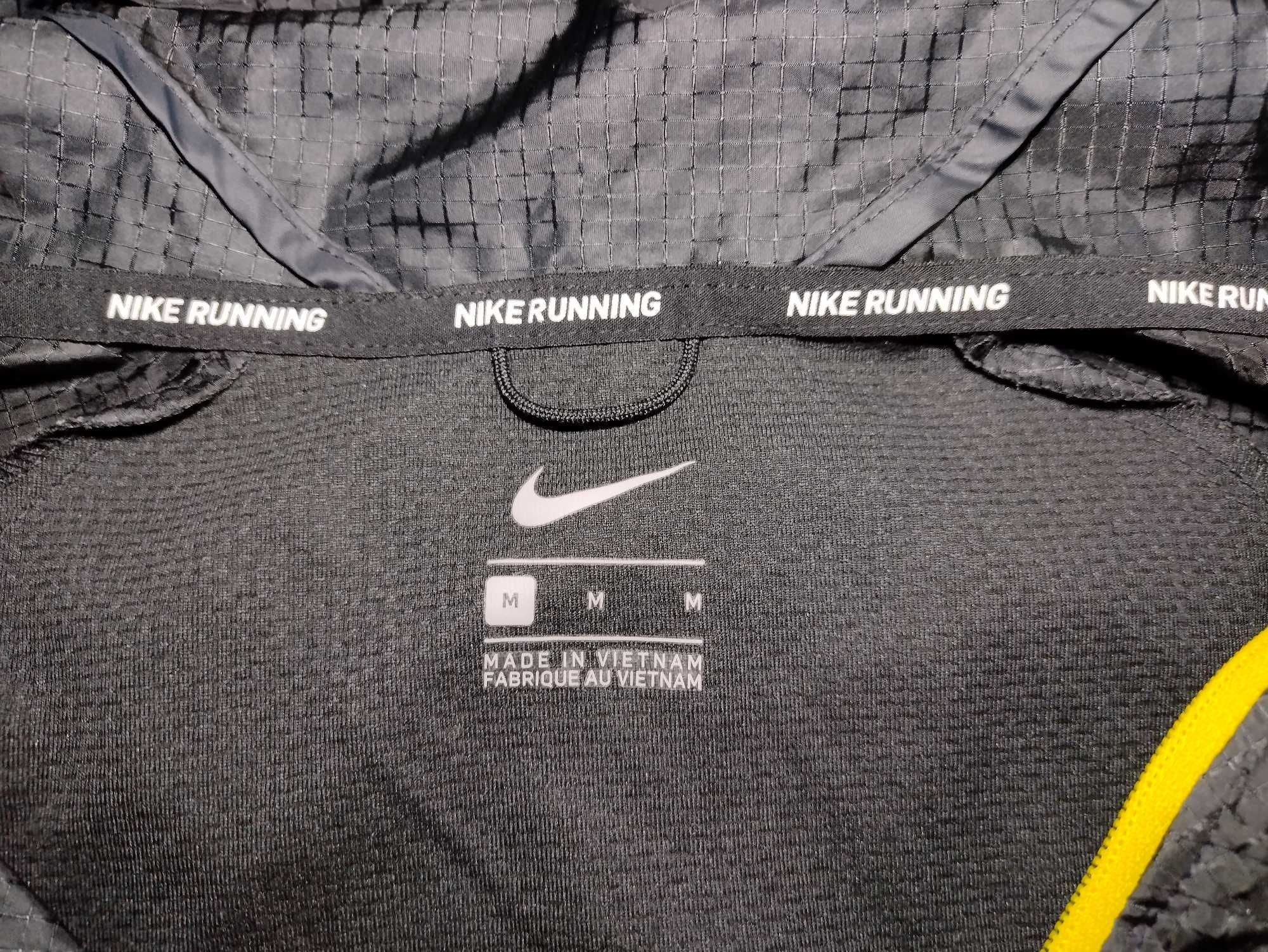 Nike kurtka z kapturem Trail Running r. M
