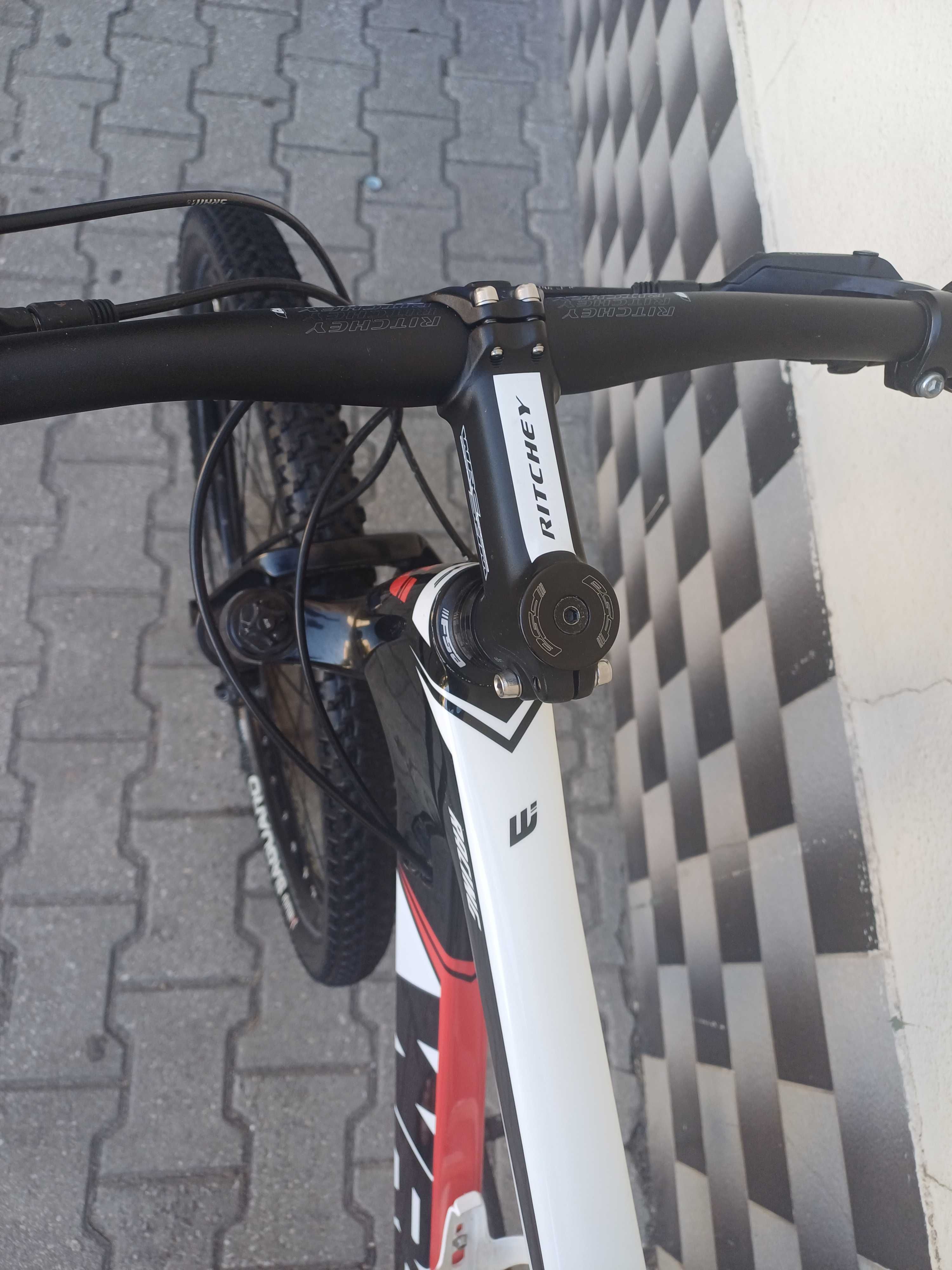 Bicicleta BTT Conor WRC 29 Carbono